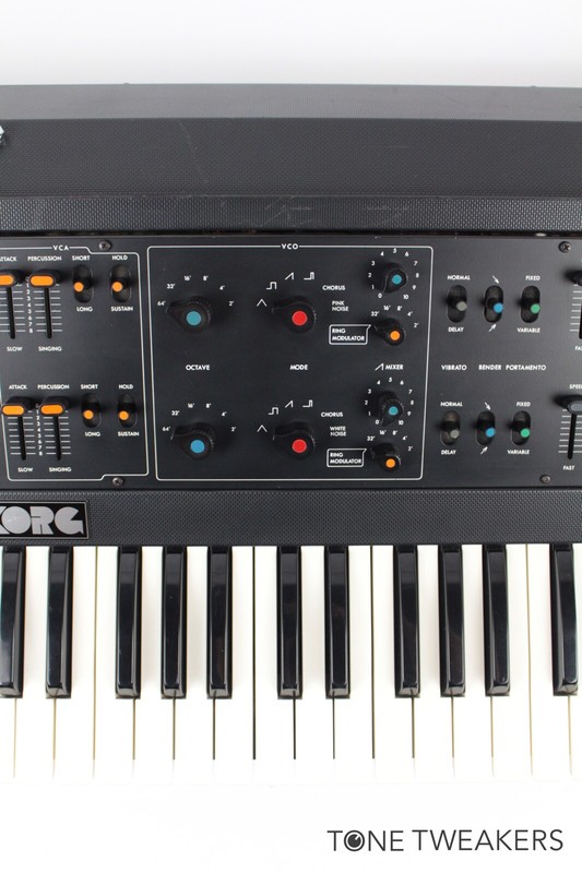 ゴンクウ Univox Maxikorg Korg DV800 Synthesizer RESTORED Keyboard 70