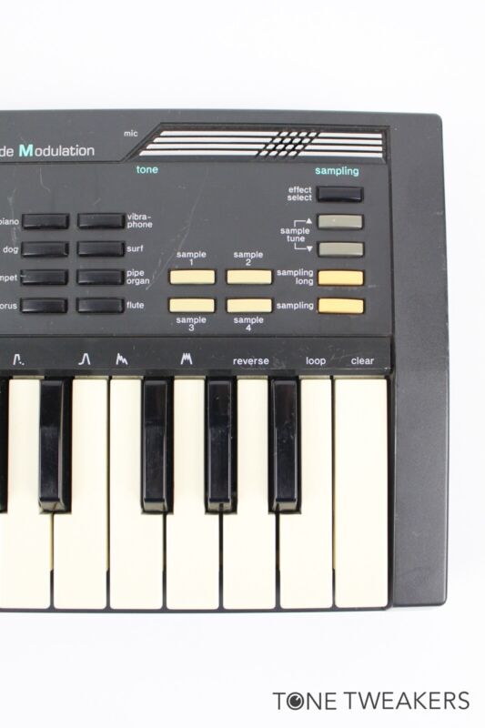 Casio SK-5 1980s Sampling Keyboard 8 bit LoFi sampler sk1 Casio SK-5 1980s Sampling Keyboard 8 bit LoFi sampler sk1
