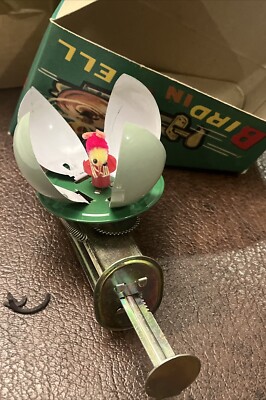 Vintage Bird in Shell Easter Egg Spinning Toy MS855 Metal Gear Chicken As Is Box