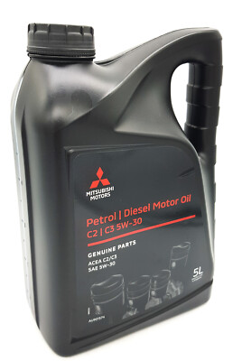 Engine Oil C2/C3 5W-30 Genuine (5L) AU901574 for Mitsubishi
