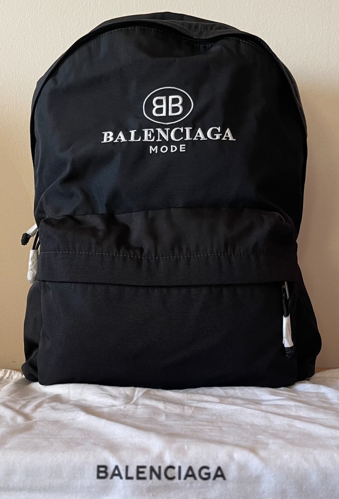 Balenciaga Explorer Backpack black/white 100% Authentic New Balenciaga Explorer Backpack black/white 100% Authentic New