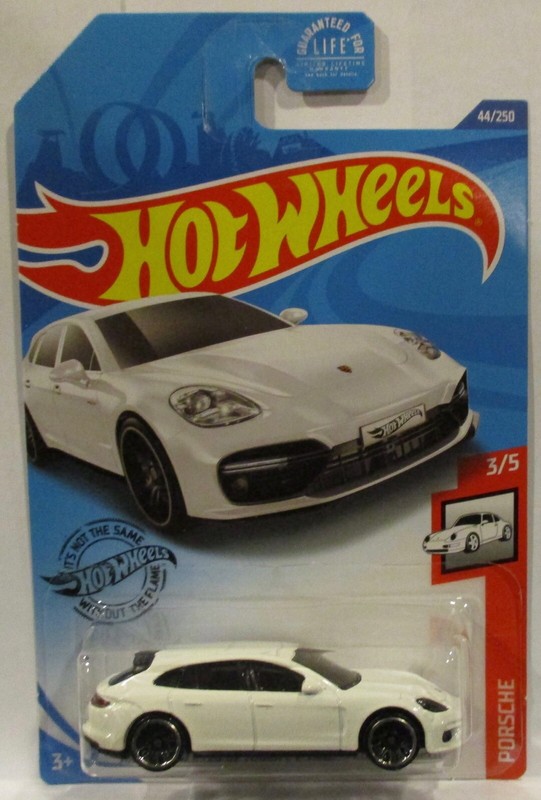 porsche panamera turbo hot wheels