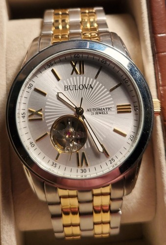h.m08040613 さん専用Bulova Patriot 限定版 腕時計 h.m08040613 さん専用Bulova Patriot 限定版 腕時計（ブローバ
