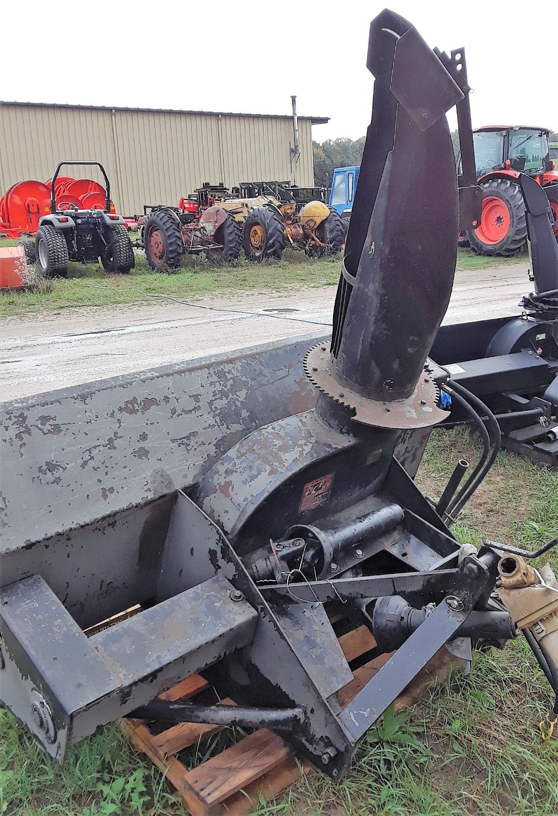 GENUINE NEW HOLLAND 72