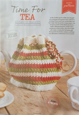 Crochet Pattern DK yarns Patons 9578 Vintage Tea and Egg Cosy Knitting