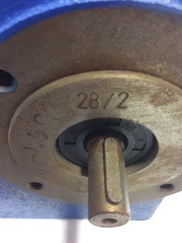 NEW BRAN + LUEBBE METERING PUMP P41