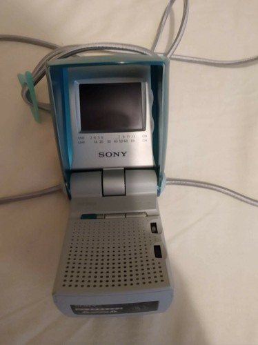 Vintage Sony watchman (FDL-252T)