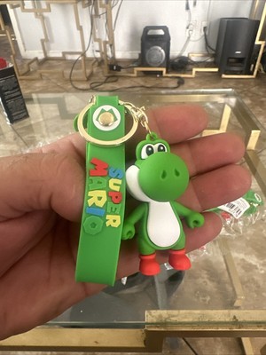 Yoshi 3D Rubber Keychain with Vibrant Green Strap and Pendant - Super Mario