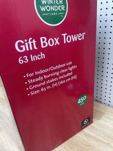 Winter Wonder Lane Gift Box Tower 63” Christmas Yard Decor 450 Lights BEAUTIFUL!