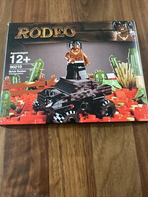 Custom LEGO CANVAS DON TRAVIS SCOTT BRICK  RODEO SET 90210 BRAND NEW.