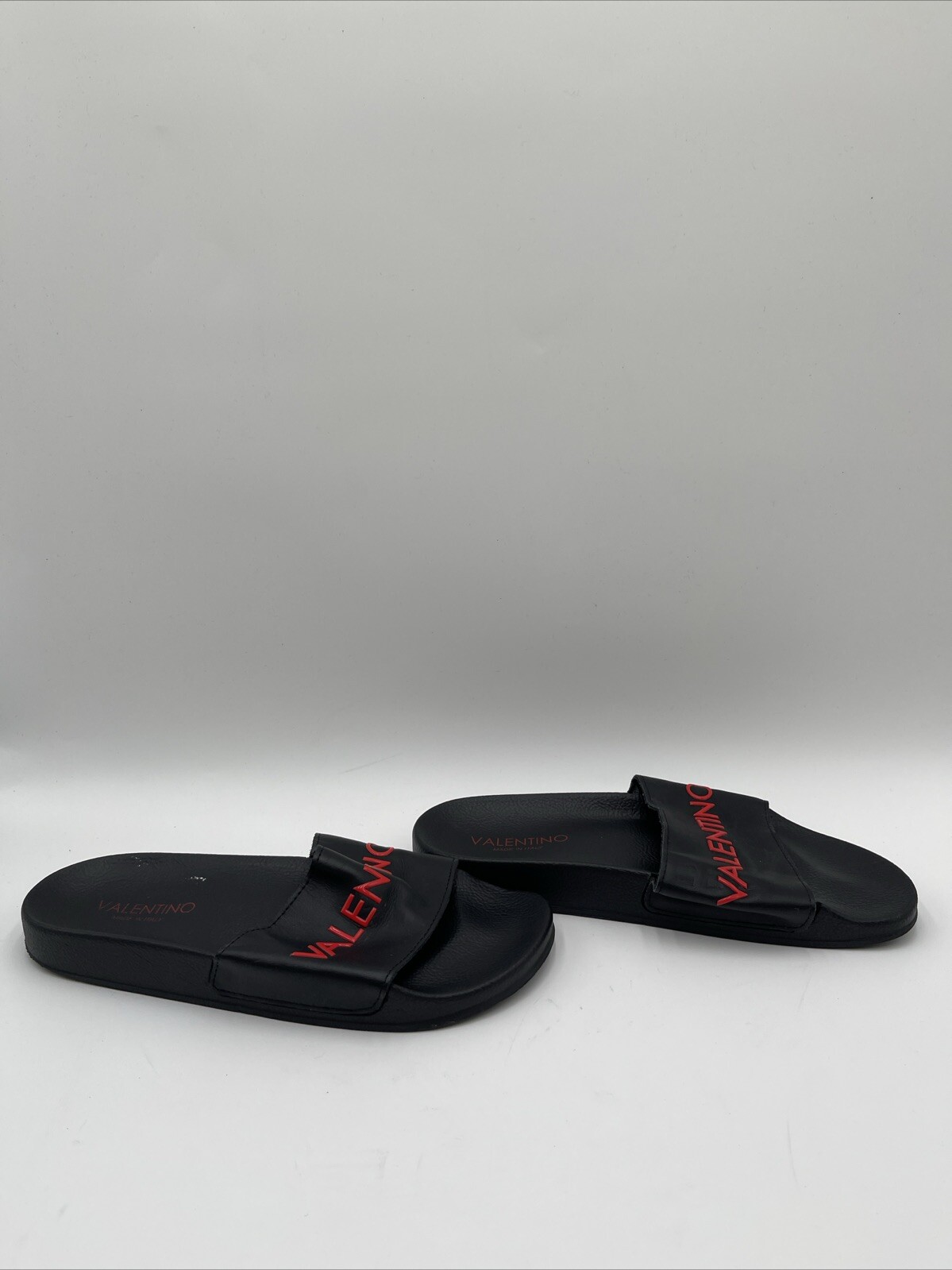 VALENTINO BY MARIO Black/Red Leather Logo Slide Sandals  display picture 1