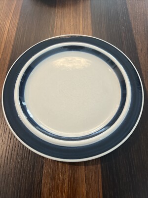 Anemone Blue by Arabia of Finland Dinner Plate 10  By Ulla Procop