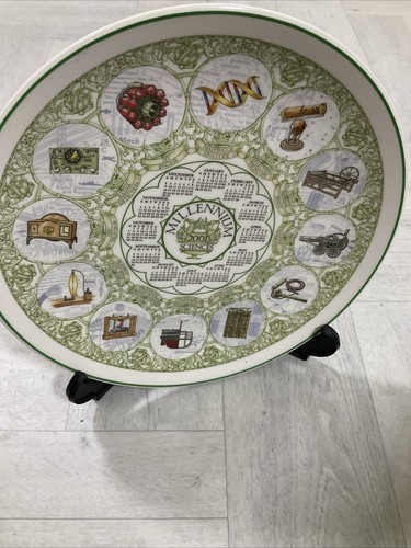 Wedgwood 2001 Calendar Plate Millennium Science Collectible