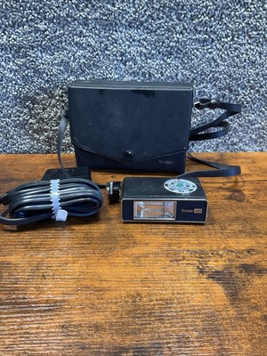 Vintage Vivitar Electronic Flash Model 160 with Original DC Power Cord and Case
