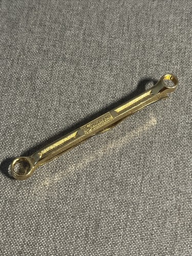 『GLAD CLIP GOLD』 NEW Stainless Steel Goldtone Year to Remember Half Dollar