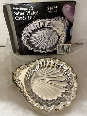 Vintage Silver Plated Footed Clam Shell Candy Condiment Caviar Dish