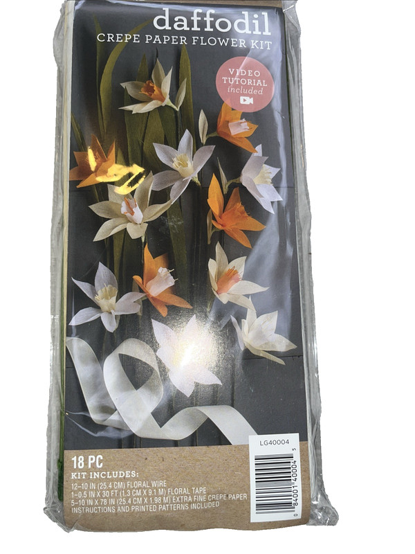 Lia Griffith Crepe Paper Flower Kit Video Tutorial Daffodil 18