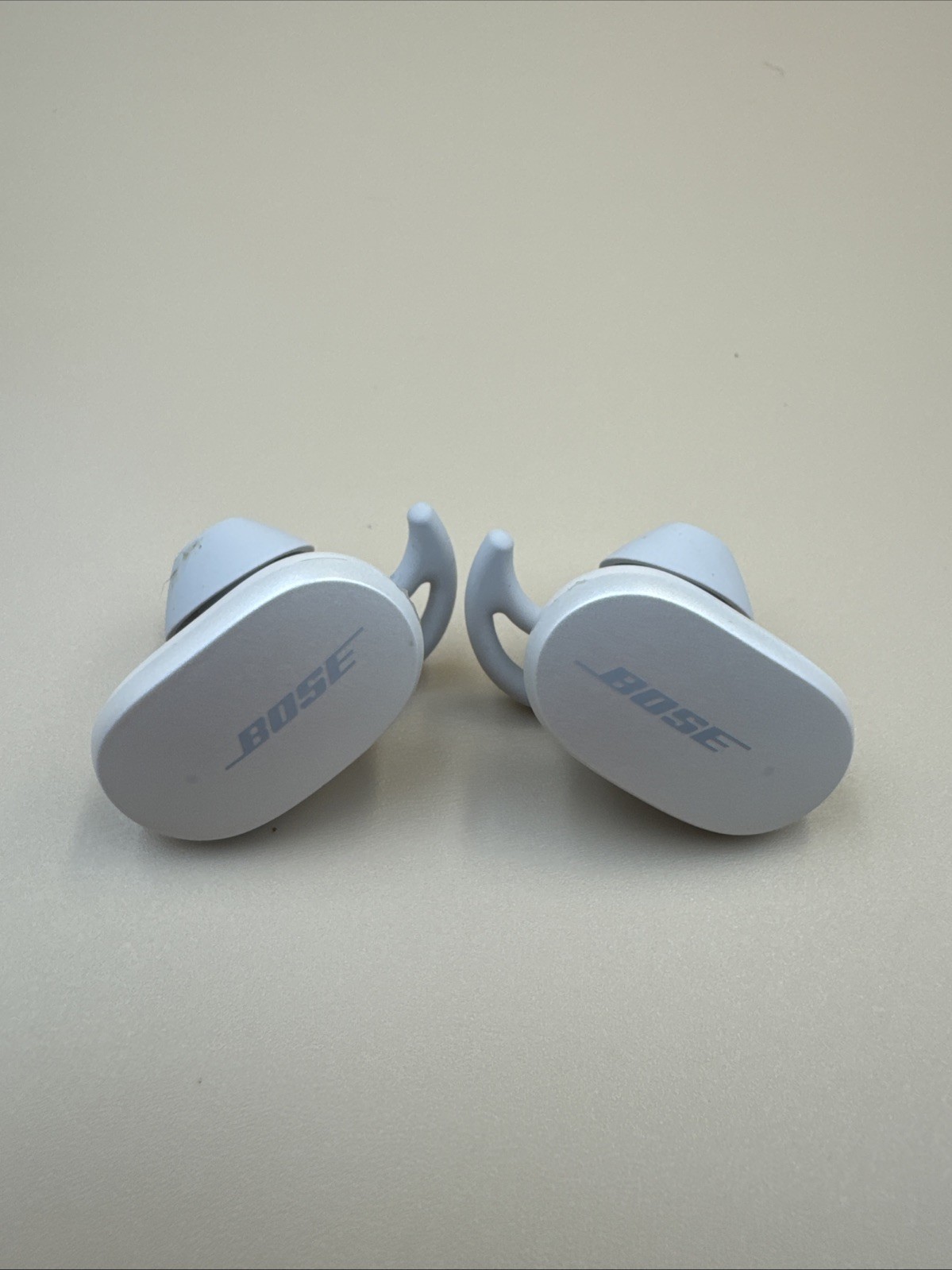 Bose QuietComfort Earbuds Wireless Bluetooth - Soapstone *For Parts*