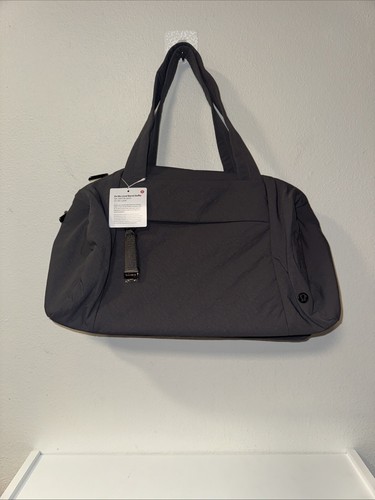Lululemon On My Level Barrel Duffle Bag 16L Transverse gray