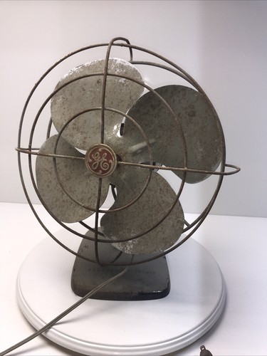 GENERAL oscillating fan 青 GENERAL oscillating fan 青