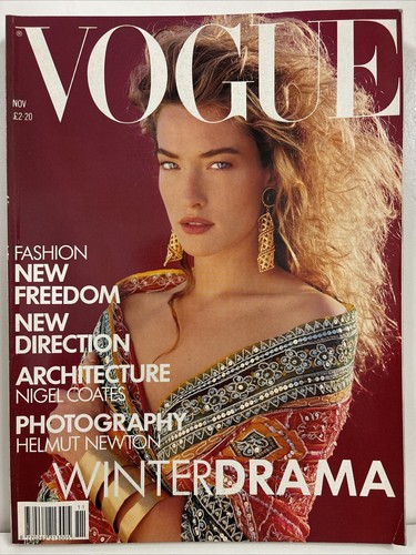 女性情報誌 Vogue France Magazine November 2023 618Vc4qOCGL._UF350,350_QL50_.jpg