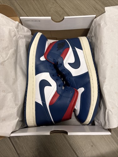 WMNS AIR JORDAN 1 MID French Blue Gym Red Sail White 11W | M