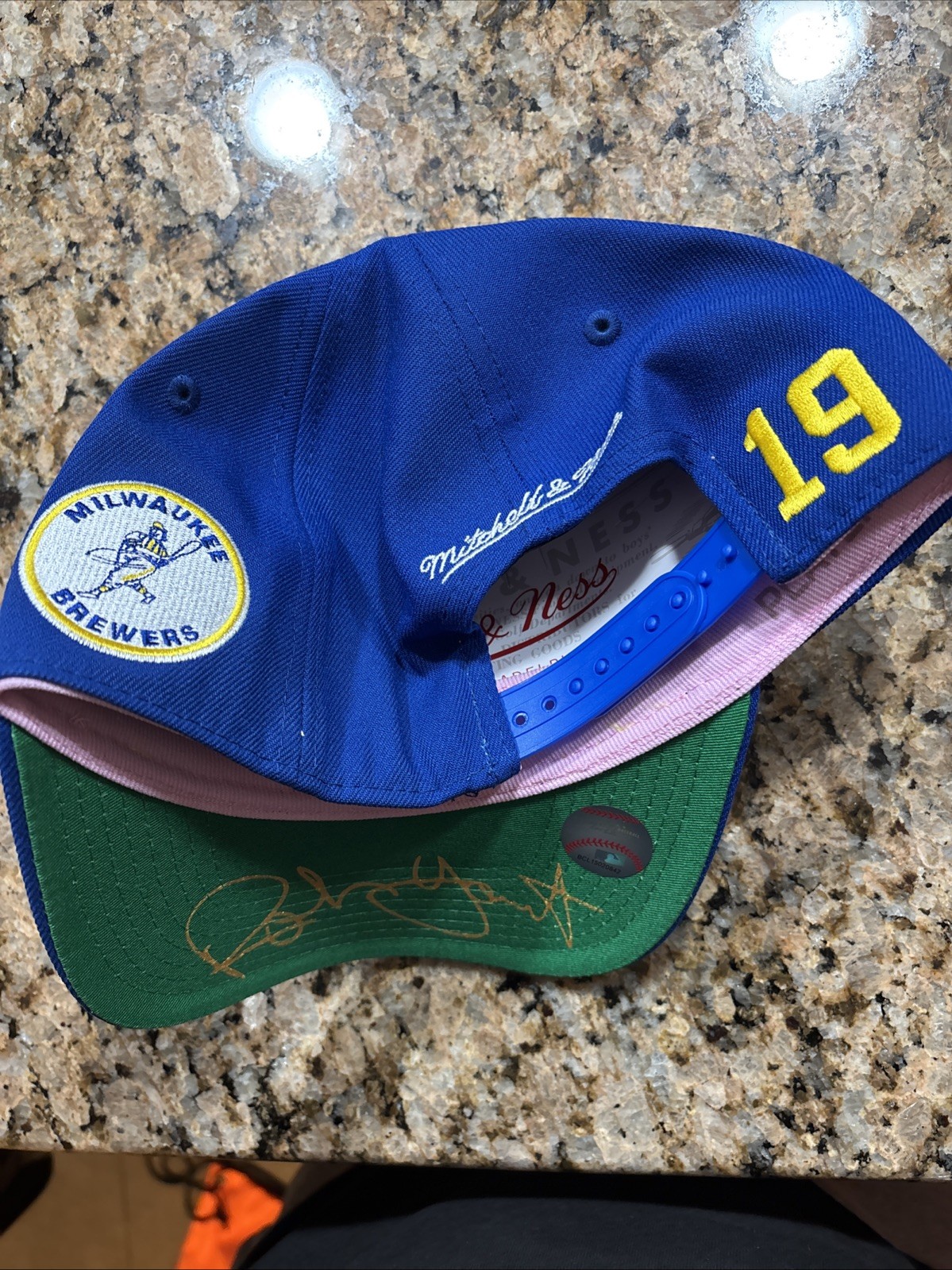 2025 Milwaukee Brewers Robin Yount Hat Lids Topps Player Chase Series 2 Fanatics