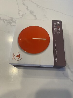 Skyroam Solis Lite 4G LTE Global WiFi Hotspot and Power Bank S018