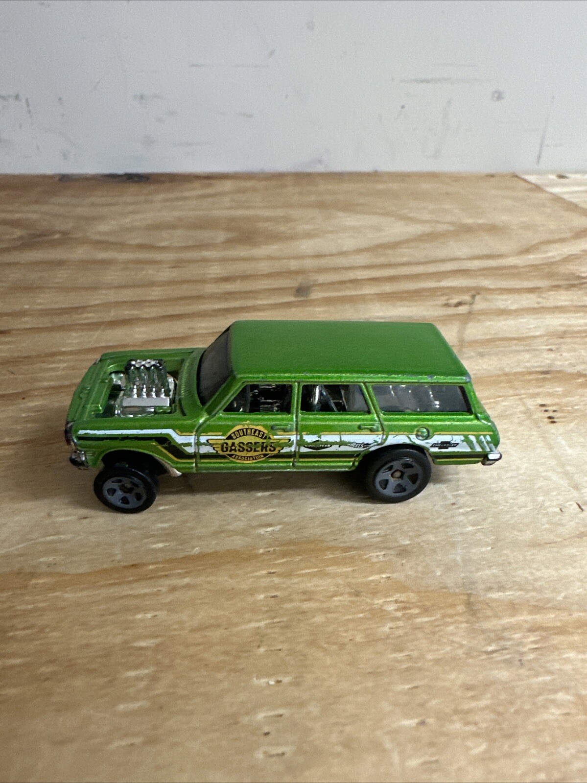 Hot Wheels '64 Chevy Nova Wagon Gasser "Southeast Gassers Assoc" No Package