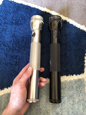 Lot Of 2 Maglite 3D Cell Battery Black Silver Flashlight 12  MAG-LITE USA TESTED