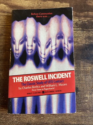 Roswell Incident by Charles Berlitz and William L. Moore (1980, Trade Paperback)