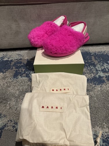 【MARNI】 ファスベット サボミュール ピンク 【マルニ】 Pink long hair calfskin Fussbett sabot | Marni