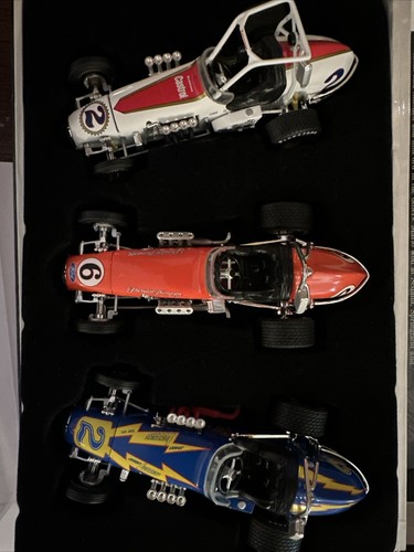 Dirt Champ Legends 70' Al Unser Sr, 69' Foyt & 74' Andretti