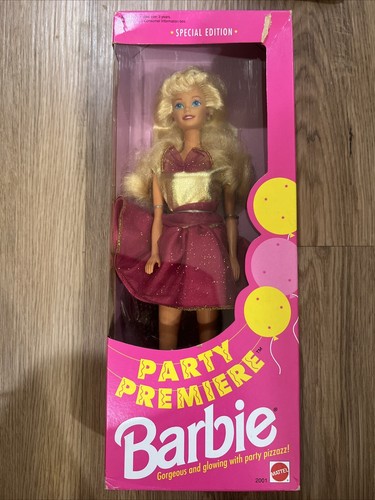 Barbie - バービー　ホリデー　セレブレーション　2001 スペシャルバージョン　未開封 Barbie (バービー) バービー人形 ホリデーセレブレーション
