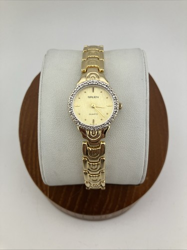 Vtg Gruen Ladies 22mm Watch Gold Tone Diamond Bezel 7