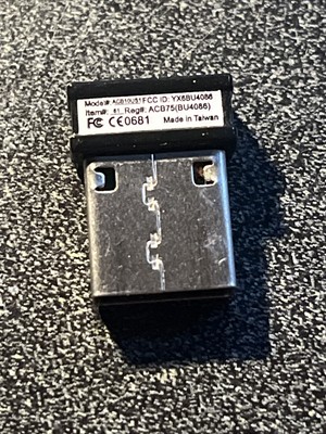 Targus Bluetooth 4.0 Dual-Mode USB Adapter ACB10US1