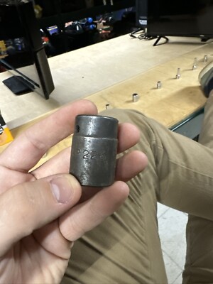 MAC USA TOOLS 1/2'' DRIVE 6-POINT 11/16'' SHALLOW IMPACT SOCKET VP226