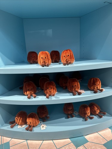 JELLYCAT PATISSERIE PARIS Amuseable Carole Canele
