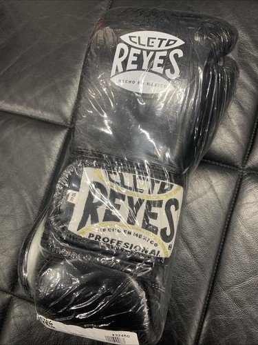 使用1回　美品　REYES 8oz GLOBE Cleto Reyes Professional Boxing Gloves for Men and Women