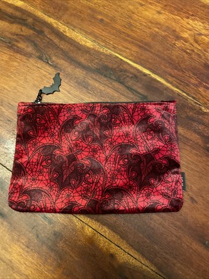 Cutest, trendiest makeup bags