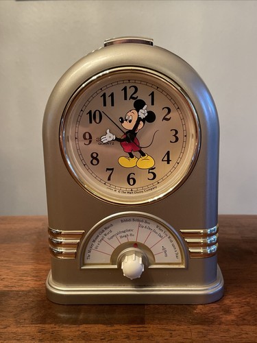 Disney Seiko Quartz Mickey Mouse Musical Alarm Clock Jukebox