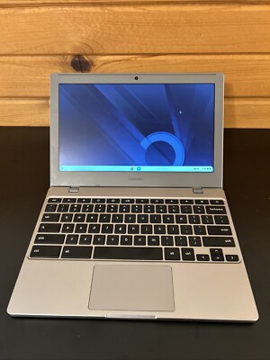 SAMSUNG XE310XBA-KC2US 11.6'' HD Celeron N4020 1.1GHz Intel UHD Graphics 4GB/64GB