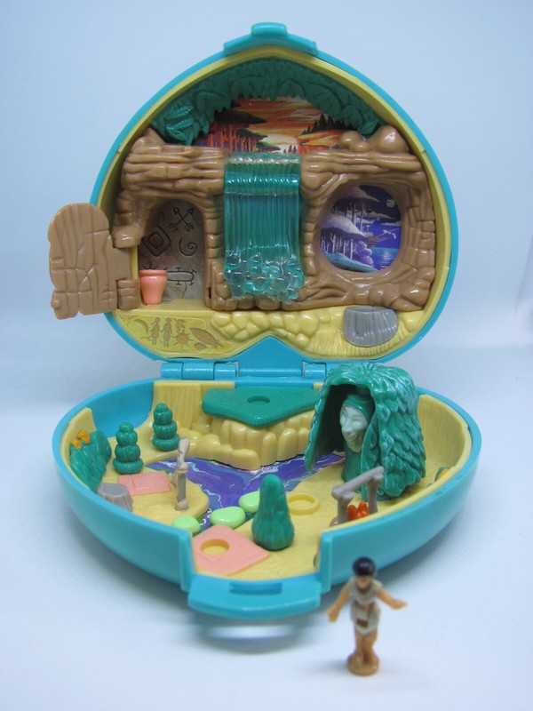 Polly Pocket @@ Pocahontas Playcase - 1 