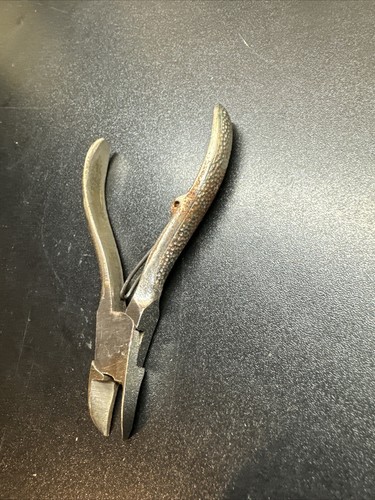 Vintage Millers Forge Manicure Toenail Nail Nipper USA