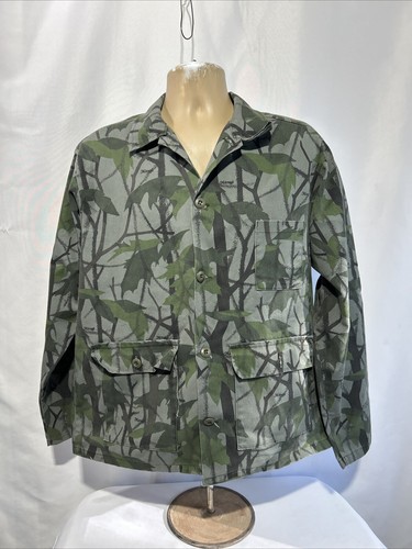 Vintage Ranger Mirage Camo Button Jacket Mens Large USA Made