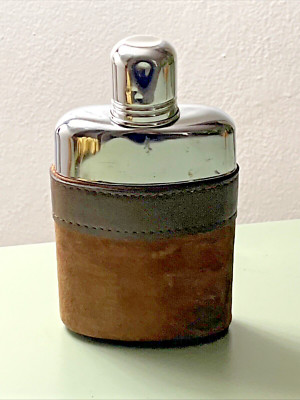 VTG Glass/Metal Hip Flask w/Genuine Pigskin Sleeve/Cover 8 oz. w/Cap & Shot Cup