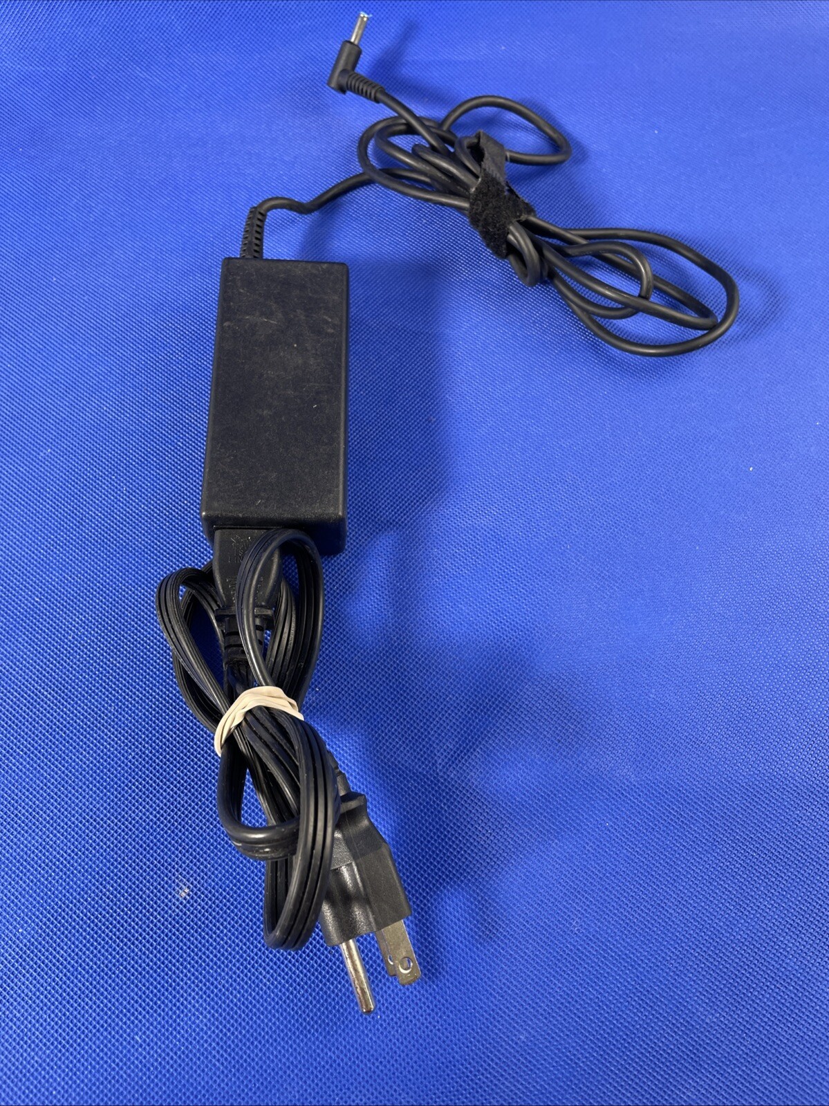 HP PPP009C 19.5V 3.34A 65W Genuine Original AC Power Adapter Charger