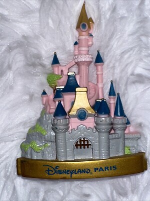 Disneyland Paris Disneyland Paris Aurora Castle Magnet Walt Disney Land Pink C6