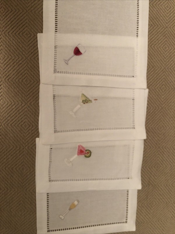 COCKTAIL NAPKINS HENRY HANDWERK NEW