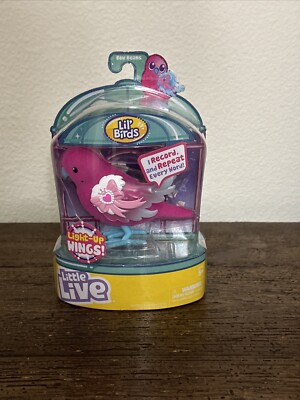 New Little Live Pets Lil' Bird I Talk Back - Light Up Wings Bow Beams    